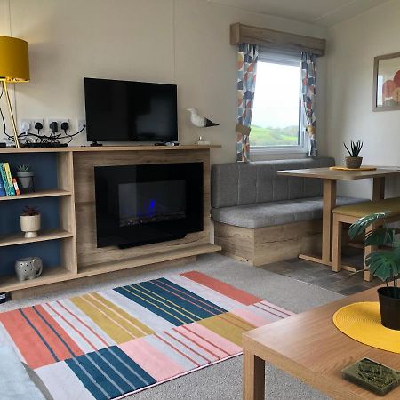 Newquay Bay Resort - Summer Days 135 ภายนอก รูปภาพ