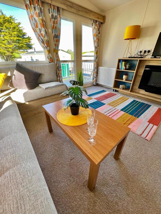 Newquay Bay Resort - Summer Days 135 ภายนอก รูปภาพ